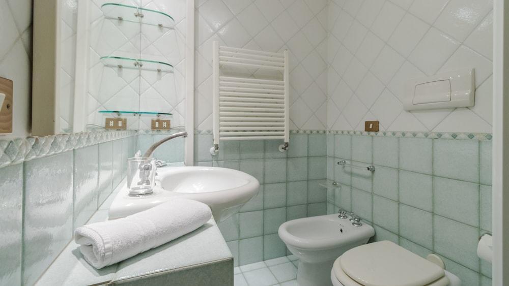 Italianway - Tadino 13 Apartment Milan Exterior photo
